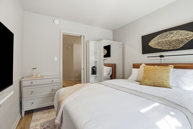 Foto del edificio - 2200 Mountain Mist Ct