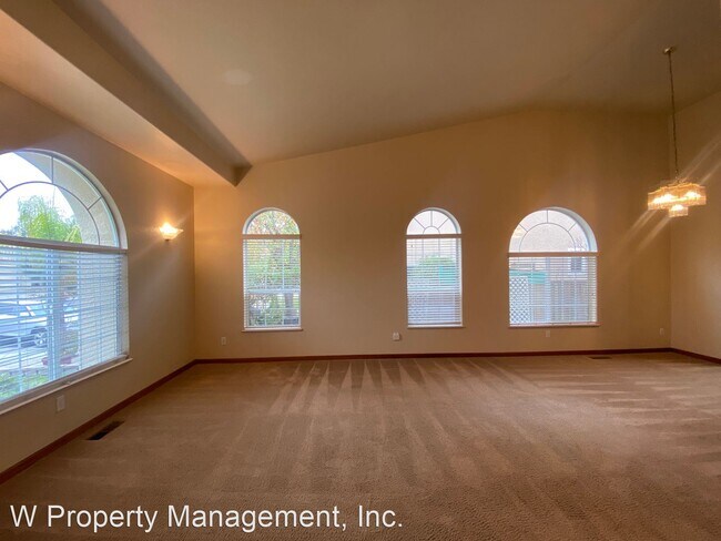 Building Photo - 4 br, 2 bath House - 2176 Dolen Court