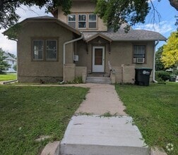 Building Photo - 2202 Wirt St