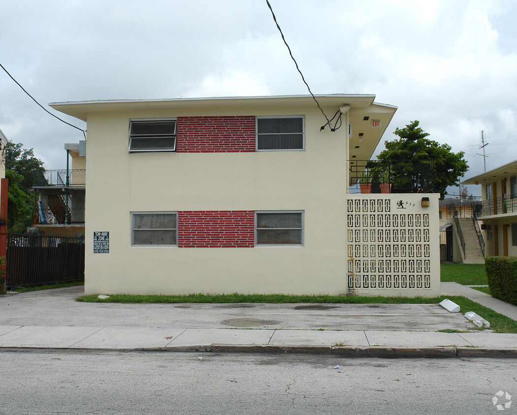 Building Photo - Havana Park Apartments