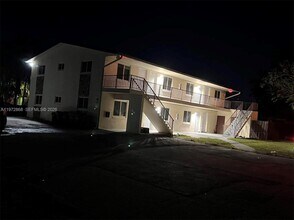 Building Photo - 6591 SW 46th St