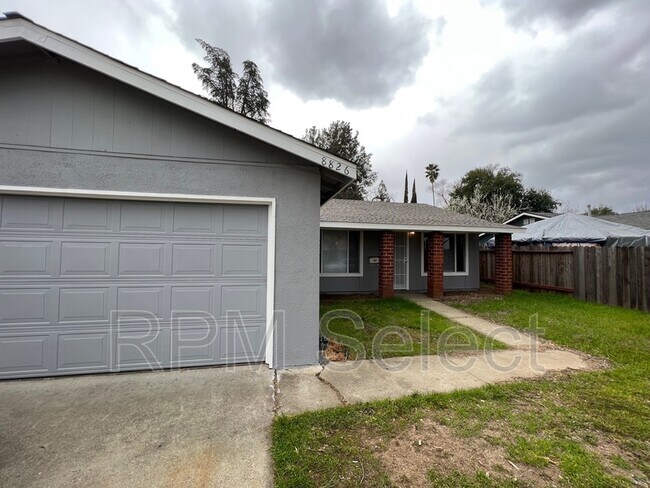 Building Photo - 8826 Grayling Way