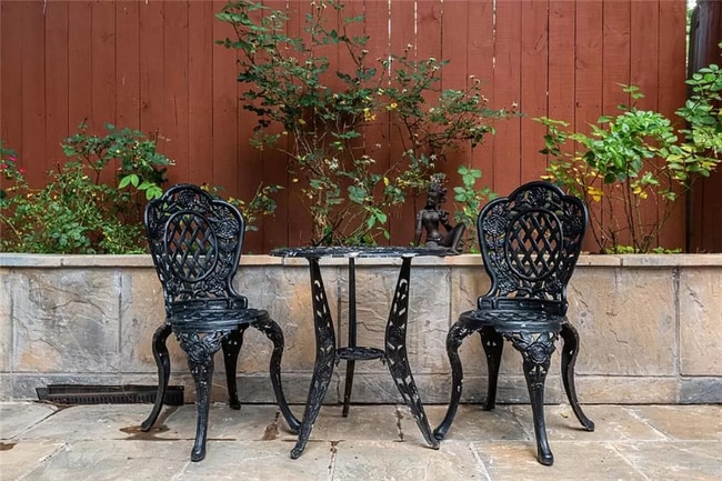 Building Photo - 2644 Valmar Dr