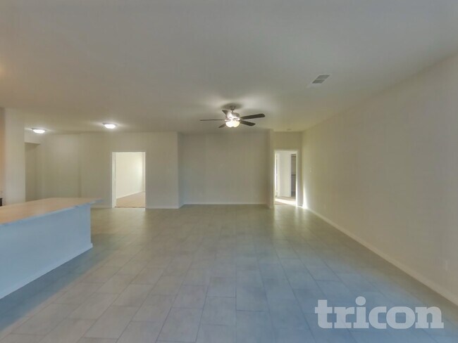 Foto del edificio - 332 Marble Creek Dr