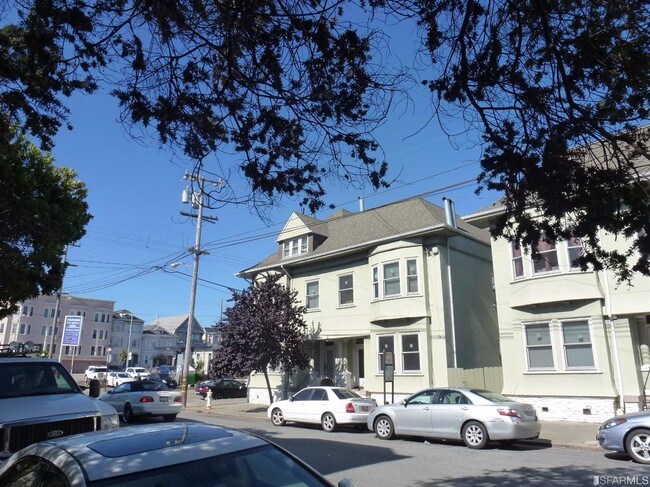 Foto del edificio - 206 4th Ave