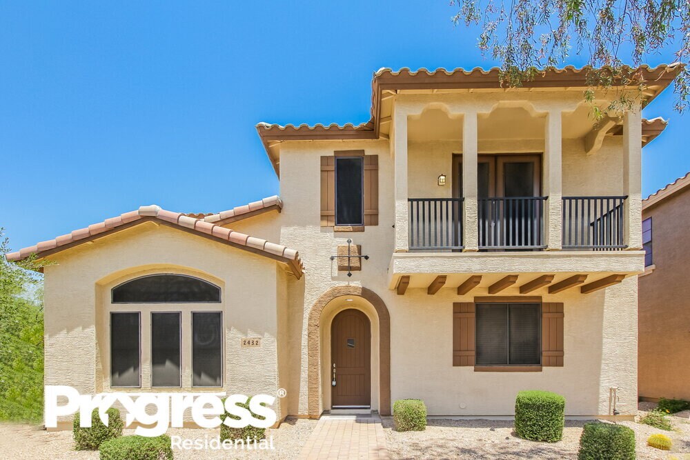 2432 W Dusty Wren Dr, Phoenix, AZ 85085 House Rental in Phoenix, AZ