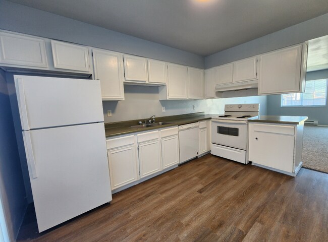 Building Photo - 43 Castle Royal Dr