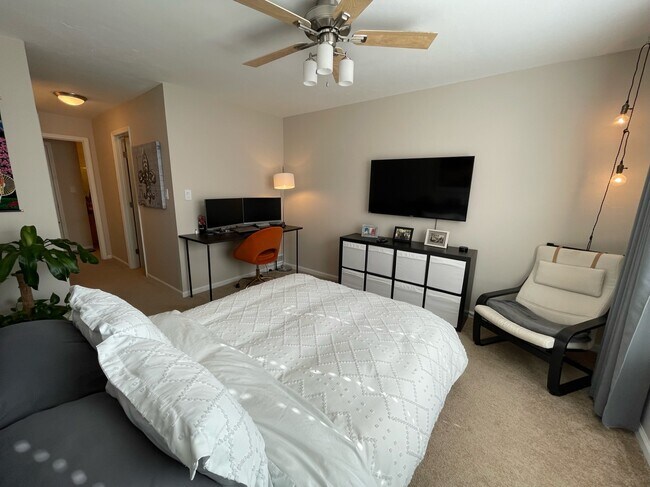 Bedroom 1 - 3655 Habersham Rd NE