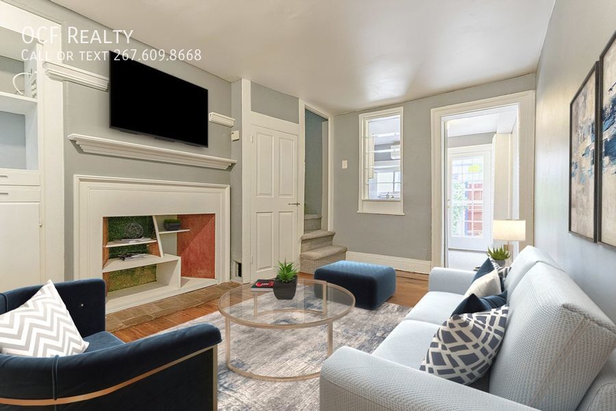 Primary Photo - Charming Historic Two Bedroom Rowhome in W...