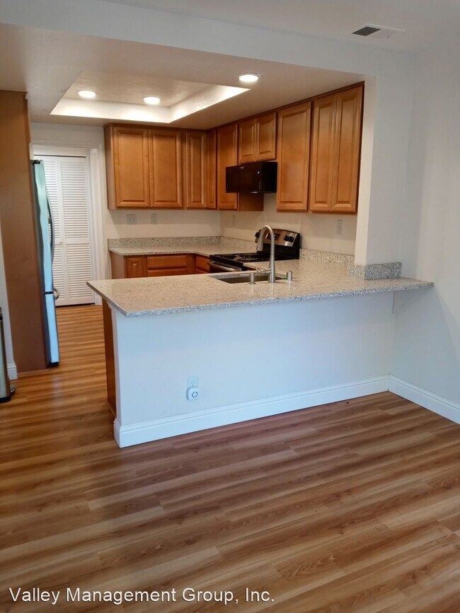 Foto del edificio - 2 br, 2.5 bath House - 1332 Greenwich Ct.