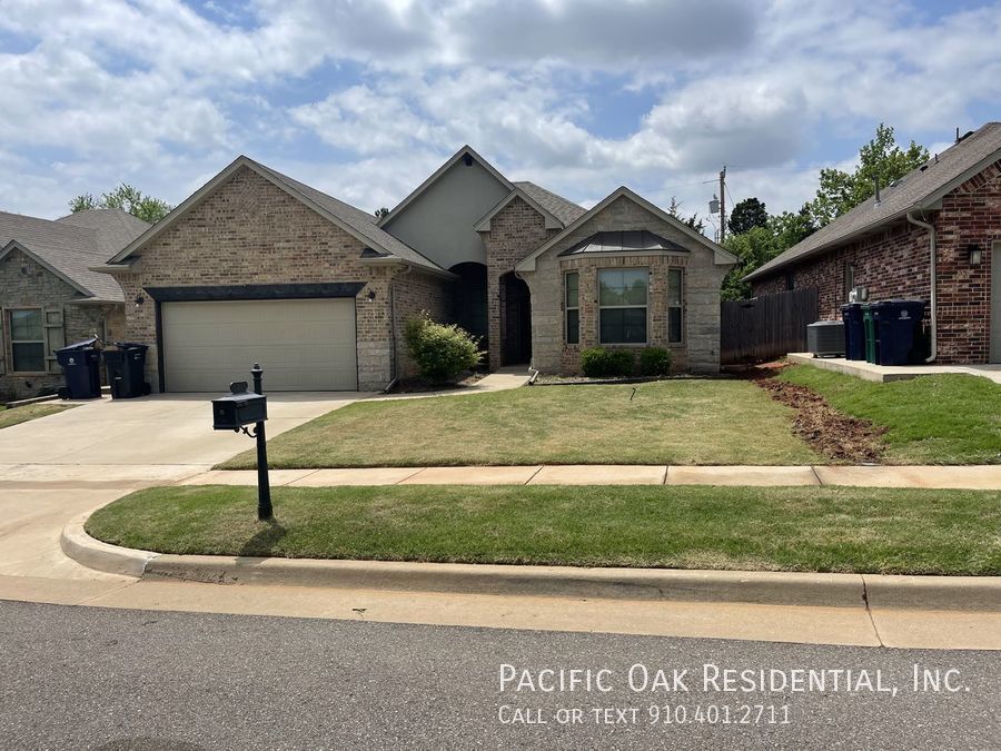 RENT SPECIAL! Half Off a Month’s Rent House for Rent in Edmond, OK