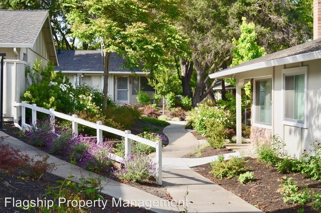 Foto del edificio - 2732 Bollinger Canyon Rd