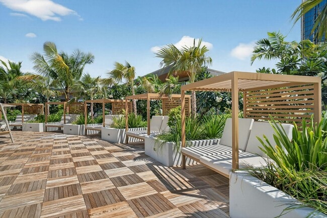 Foto del edificio - 1500 Rycroft St