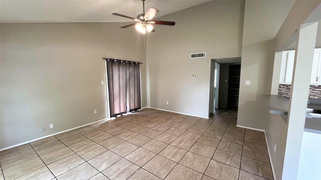 Building Photo - 17223 Wagganner Dr