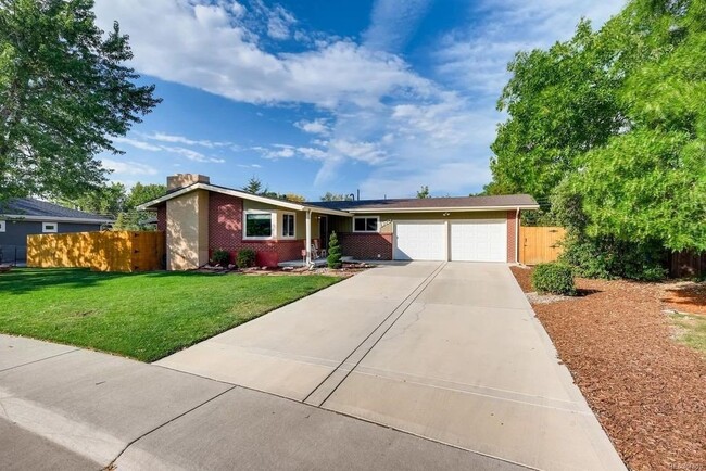 Photo - 6725 S Penrose Ct House