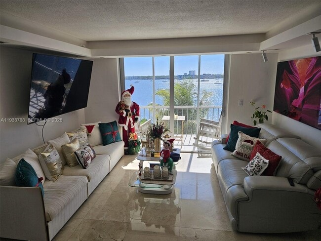 Photo - 3000 Marcos Drive, Aventura, FL 33160 - 1 BR 1 BA condo