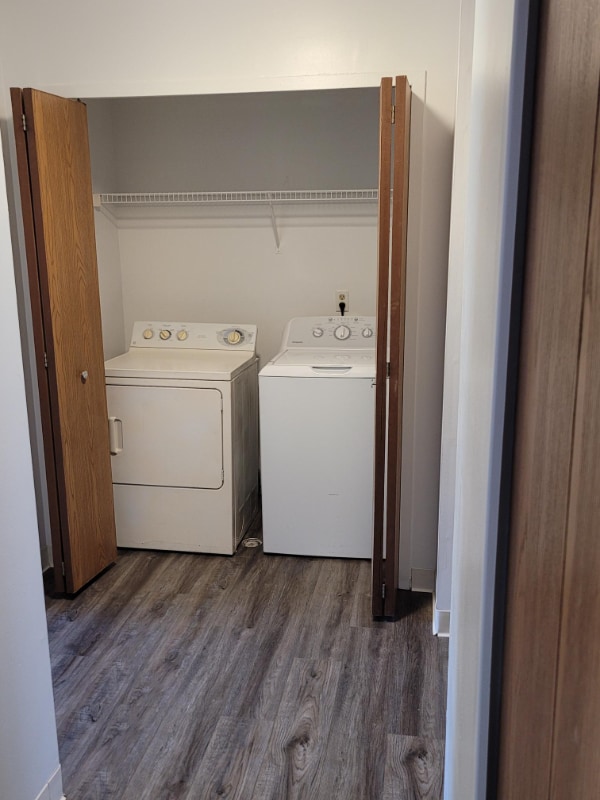 Building Photo - 4055 Puritan Ave