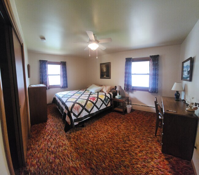 Foto del edificio - 423 W Park St