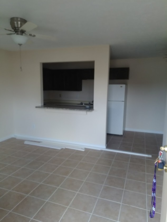 Primary Photo - 4620 Towne Square Ct