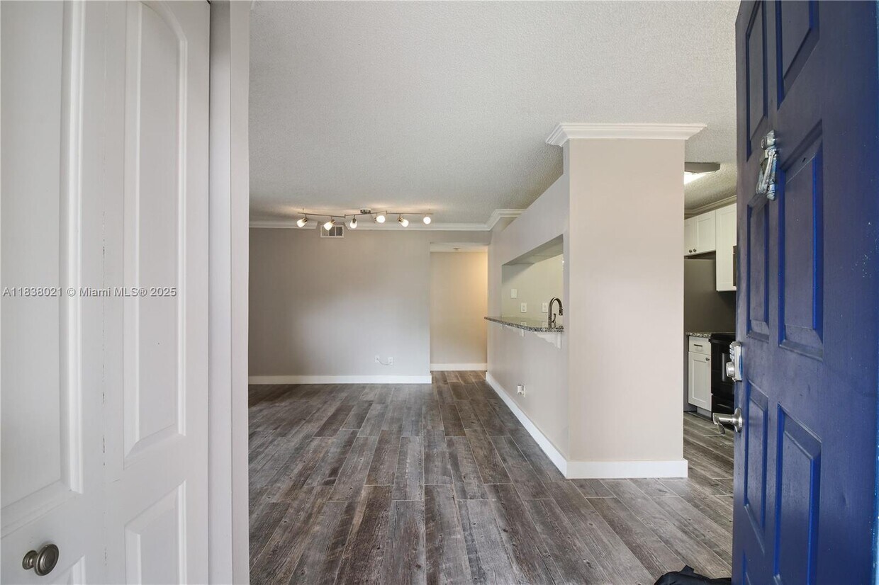 Foto del edificio - 10521 SW 157th Pl