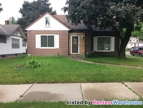 Primary Photo - 3900 Sheridan Ave N