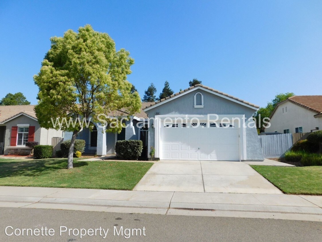 Foto principal - 3 br, 2 bath House - 10147 Azinger Way