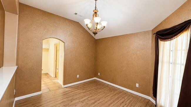 Foto del edificio - 12918 Stratford Mill Ln