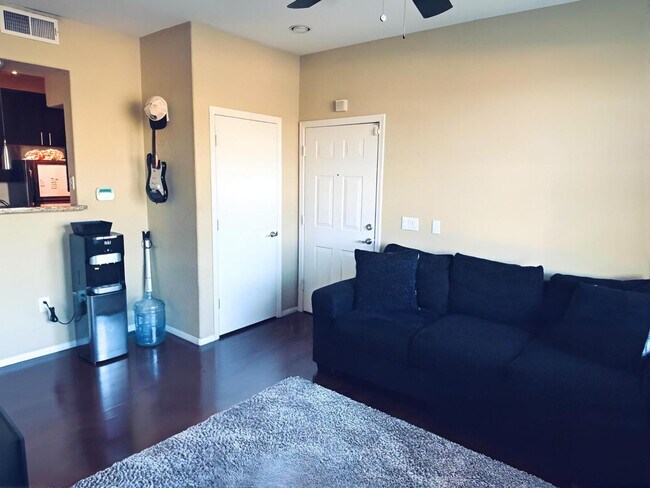 Foto del edificio - 3302 N 7th St