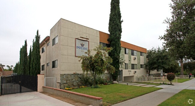Foto del edificio - Imperial Crest Apartments