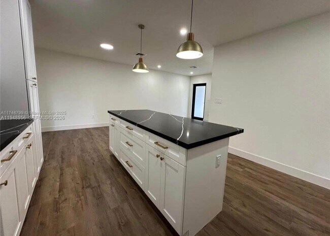 Foto del edificio - 14430 Fillmore St