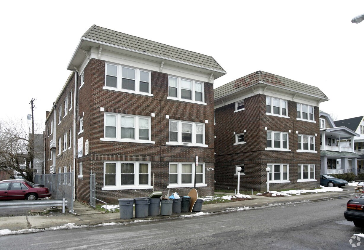 Building Photo - Superior Metals Apartments