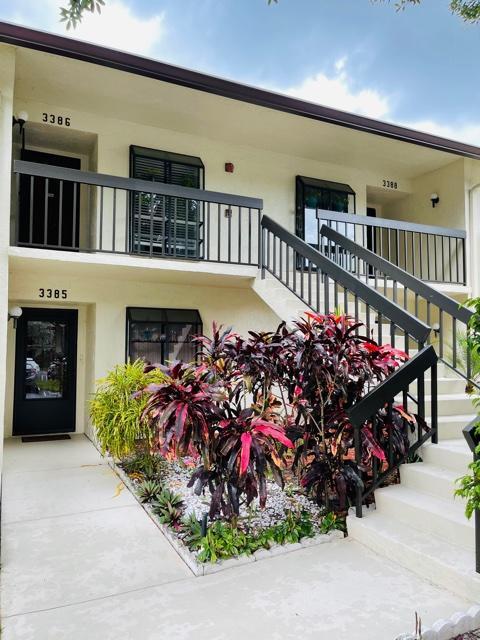 Building Photo - 3386 Lucerne Park Dr