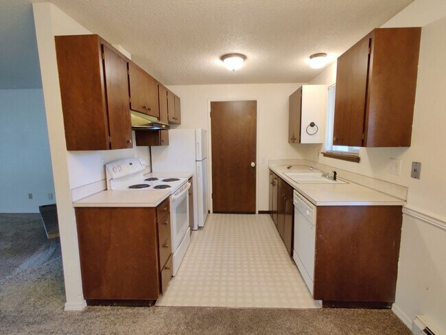 Foto del edificio - 511-511 1/2 Burke Ct