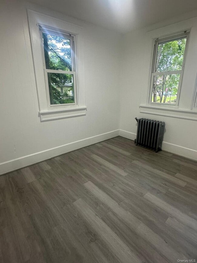 Building Photo - 5 Hadden Pl