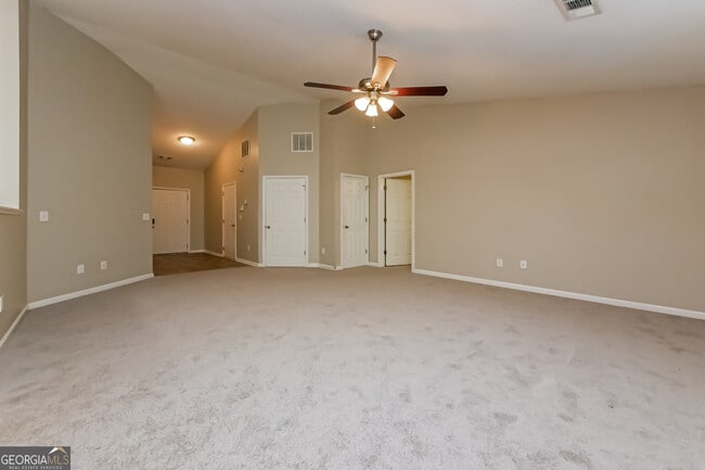 Building Photo - 7054 Merrywood Dr