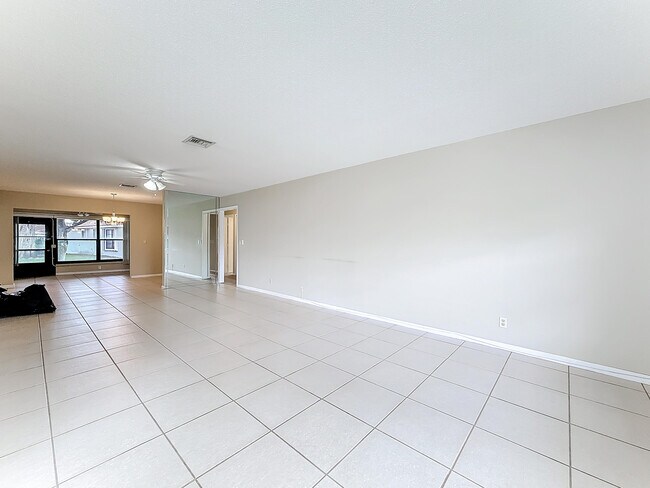 Foto del edificio - 9780 Pecan Tree Dr