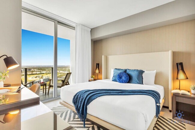 Building Photo - 4010 S Ocean Dr