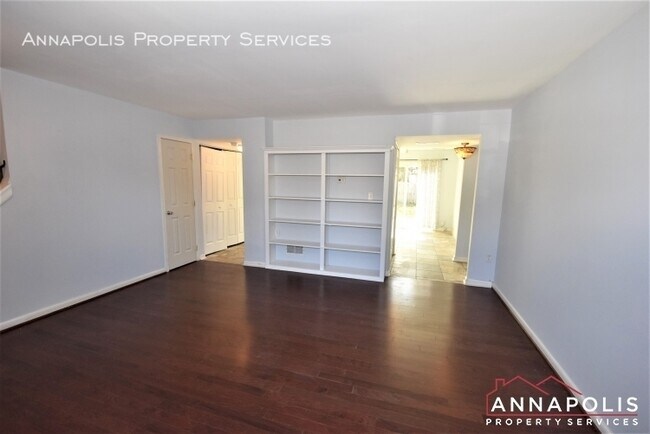 Building Photo - 345 elderwood court