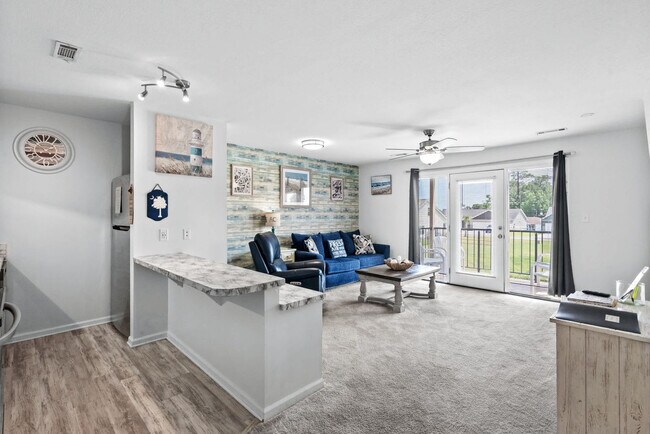 Foto del edificio - 215 Double Eagle Dr