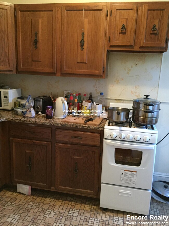 Building Photo - 17-19 Washington St. Unit 507