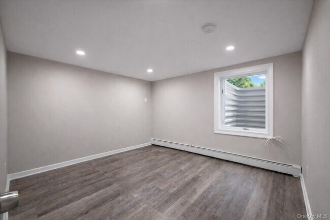 Foto del edificio - 660 N Dunton Ave