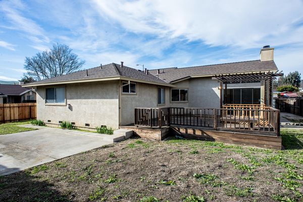Building Photo - 4899 Birkdale Cir