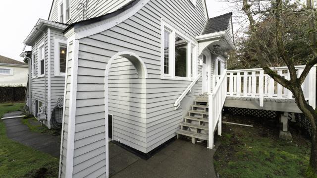 Foto del edificio - 4 bedroom in Seattle WA 98103