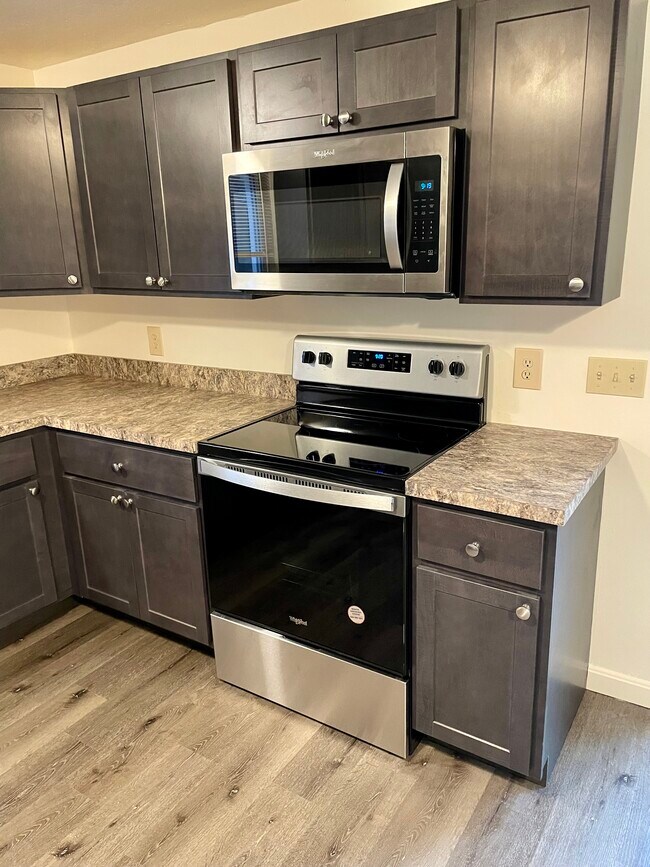 Riverview Apartments Apartments in Grafton, MA