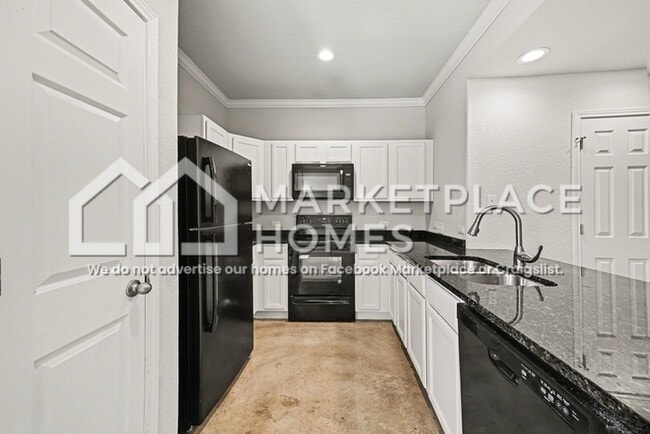 Building Photo - 16917 Dancing Ava