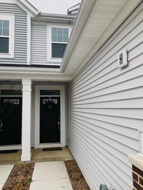 Building Photo - 23538 W Bancroft Dr
