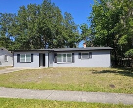 Building Photo - 1412 Braebury Dr