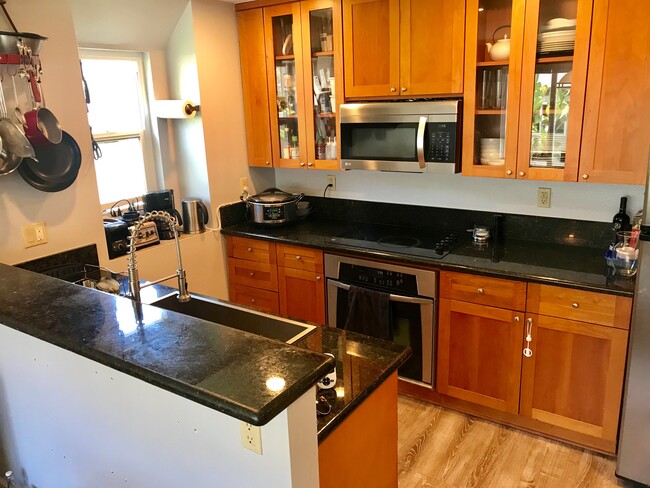 Stainless steel appliances. - 3076 Via Alicante Unit L