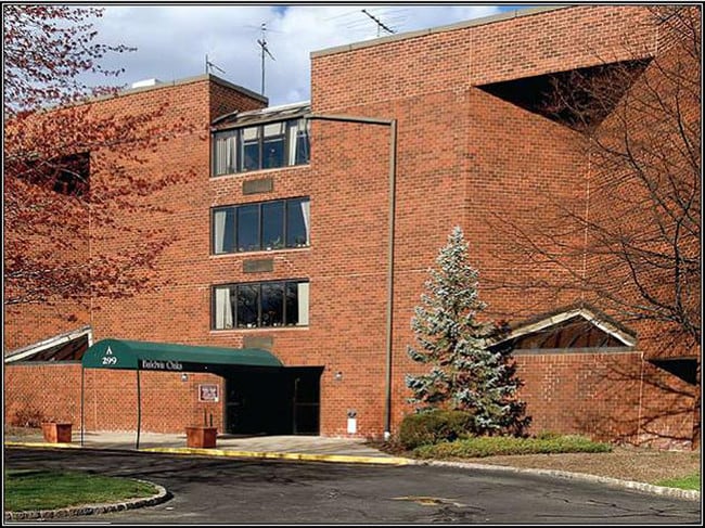 Building Photo - Baldwin Oaks Apartments