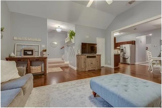Foto del edificio - 8895 Camfield Way St